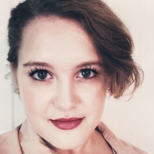 Meet your Posher, Carmella